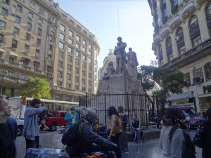 Buenos Aires  Strassenband am Ausgang der Av Florida