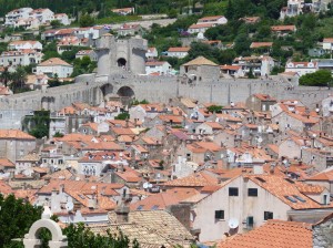 Kroatien - Dubrovnik - Befestigungsanlage als Schutzmauer um die Altstadt