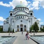Belgrad verbirgt seine Sehenswürdigkeiten wie verstreute Schätze